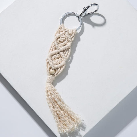 Girlgo Tassel Macrame Keychains for Women Boho Handmade Fiberlove key Holder Keyring Macrame Bag Charm Car Hanging Jewelry Gifts