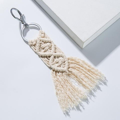 Girlgo Tassel Macrame Keychains for Women Boho Handmade Fiberlove key Holder Keyring Macrame Bag Charm Car Hanging Jewelry Gifts