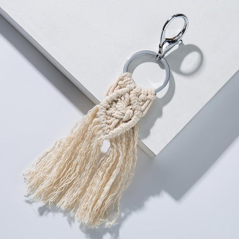 Girlgo Tassel Macrame Keychains for Women Boho Handmade Fiberlove key Holder Keyring Macrame Bag Charm Car Hanging Jewelry Gifts