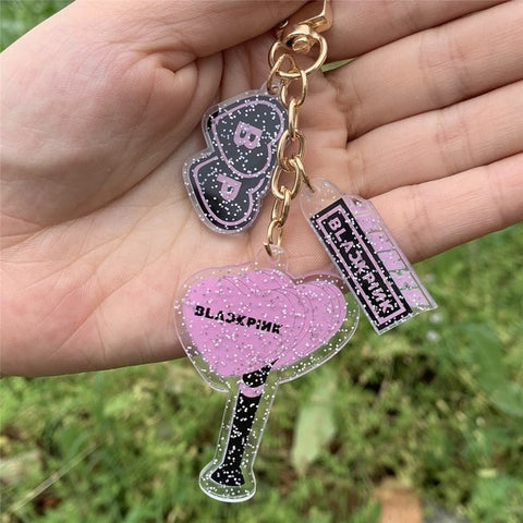 Kpop Acrylic Keychain BLACKPINK GOT7 IZONE SEVENTEEN TWICE ROSE Keyrings Fashion Car Phone Key chains Pendant Accessories